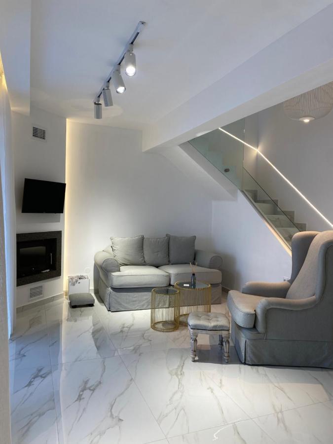 Dk Luxury Suite Néa Péramos Εξωτερικό φωτογραφία